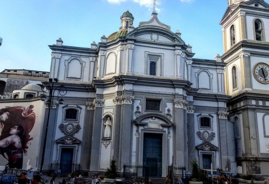 Una passeggiata alla Sanità tra arte, cultura e cibo